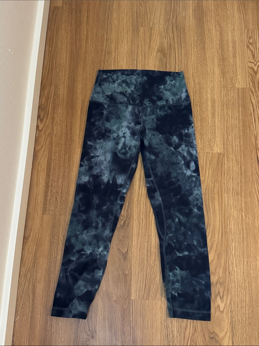 Lululemon Cropped Leggings